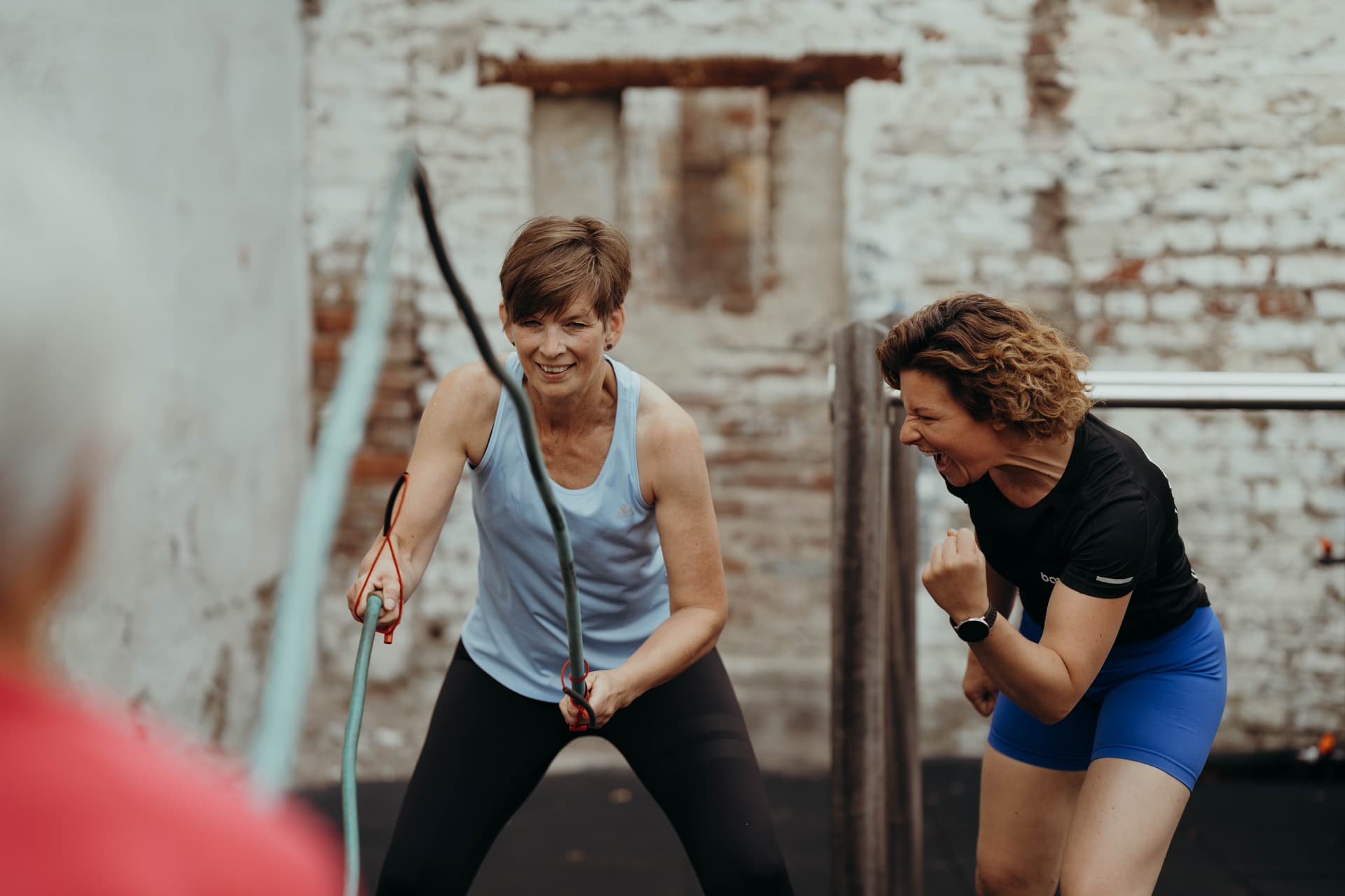 Erlebe die Arbeit als Personal Trainer:in bei Bootbox Köln und hilf unseren Mitglieder:innen, ihre Fitnessziele zu erreichen.